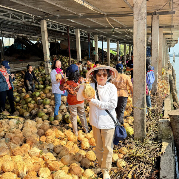 chợ dừa sông thom bến tre