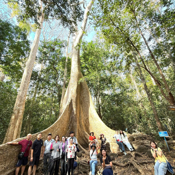 Tour vuon quoc gia cat tien
