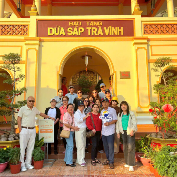 tour tra vinh