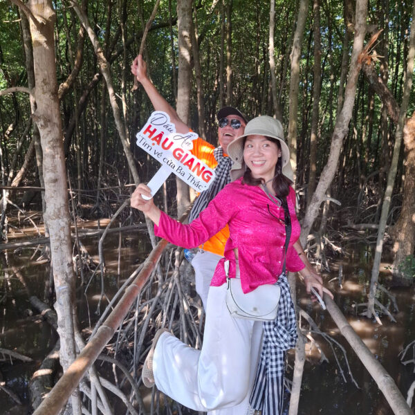tour trai nghiem mien tay