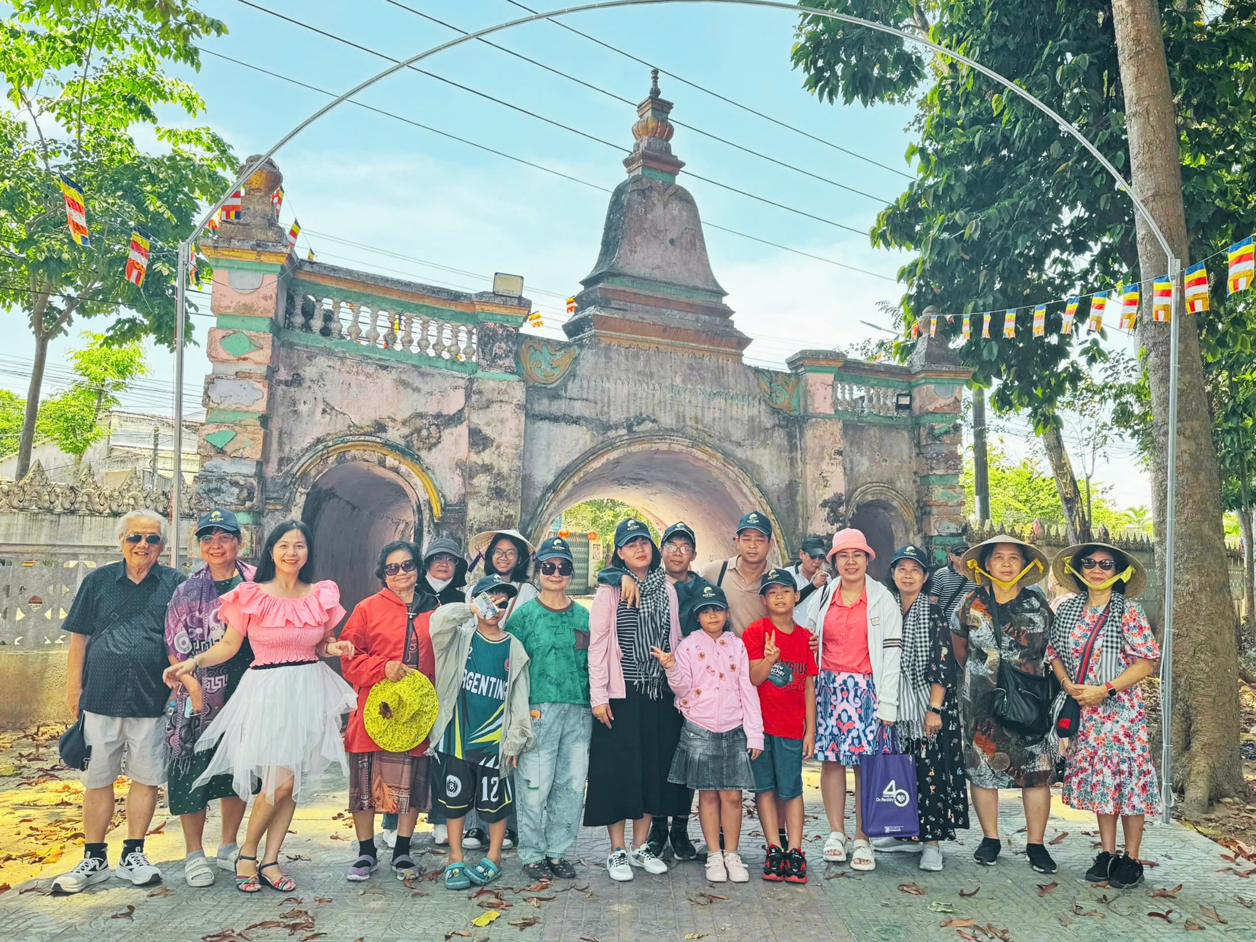tour tra vinh tour tra vinh