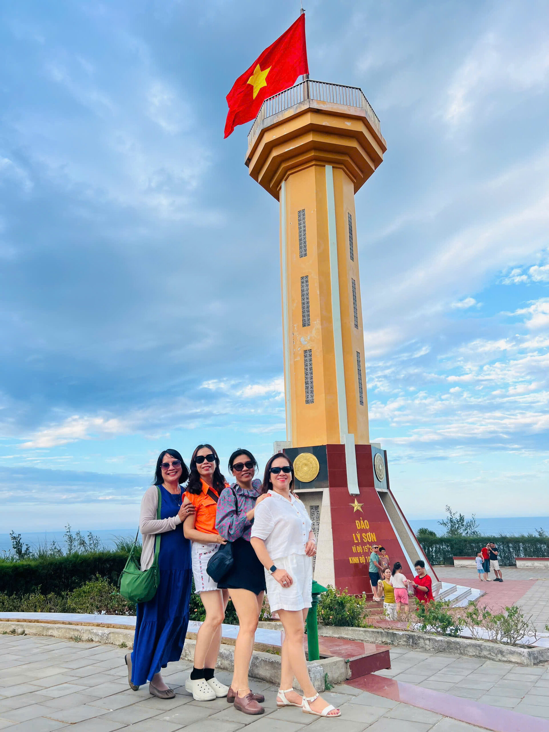 tour dao ly son sao bien tourist tour dao ly son sao bien tourist